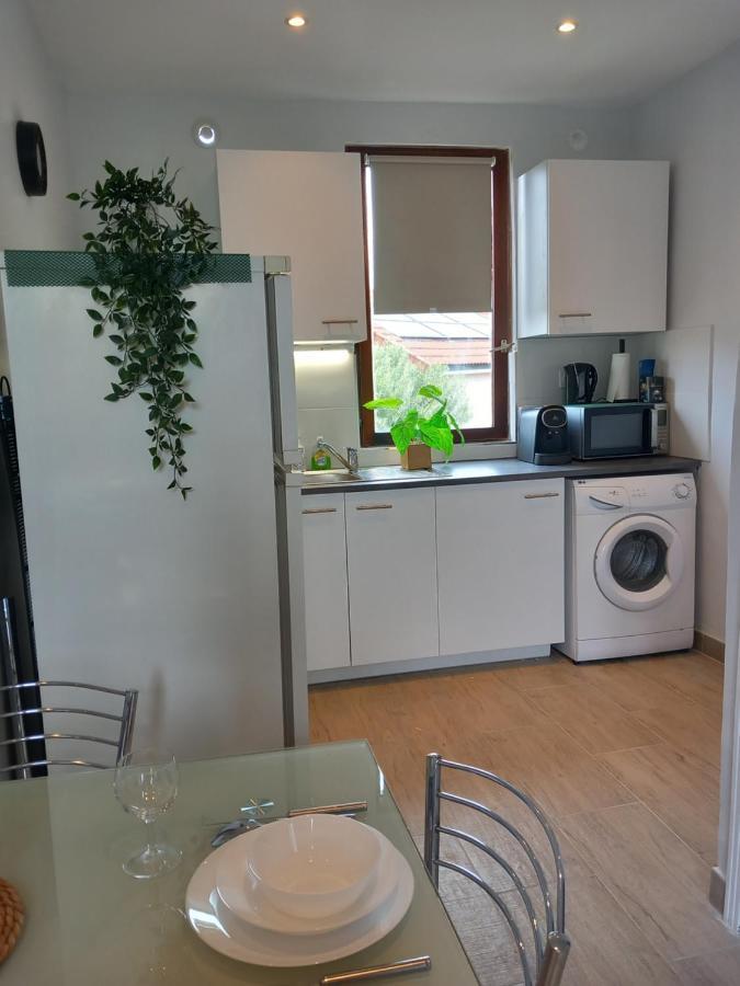 Apartamento Beau F2-5Mn Aeroport D'Orly-Parking Prive Gratuit Paray-Vieille-Poste Exterior foto